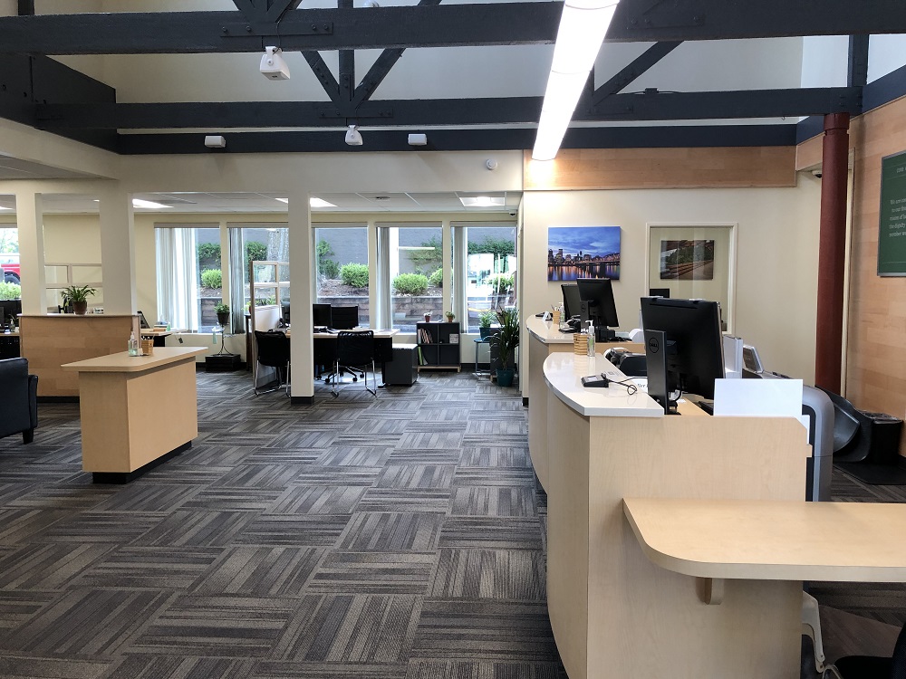 Union Chequers Bank Oregon City lobby remodel